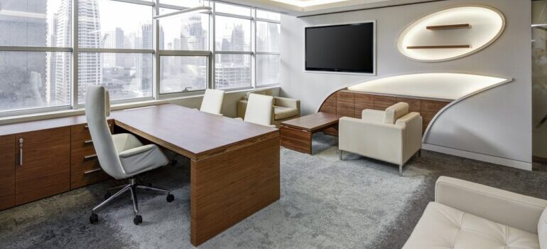 A very luxurious office.